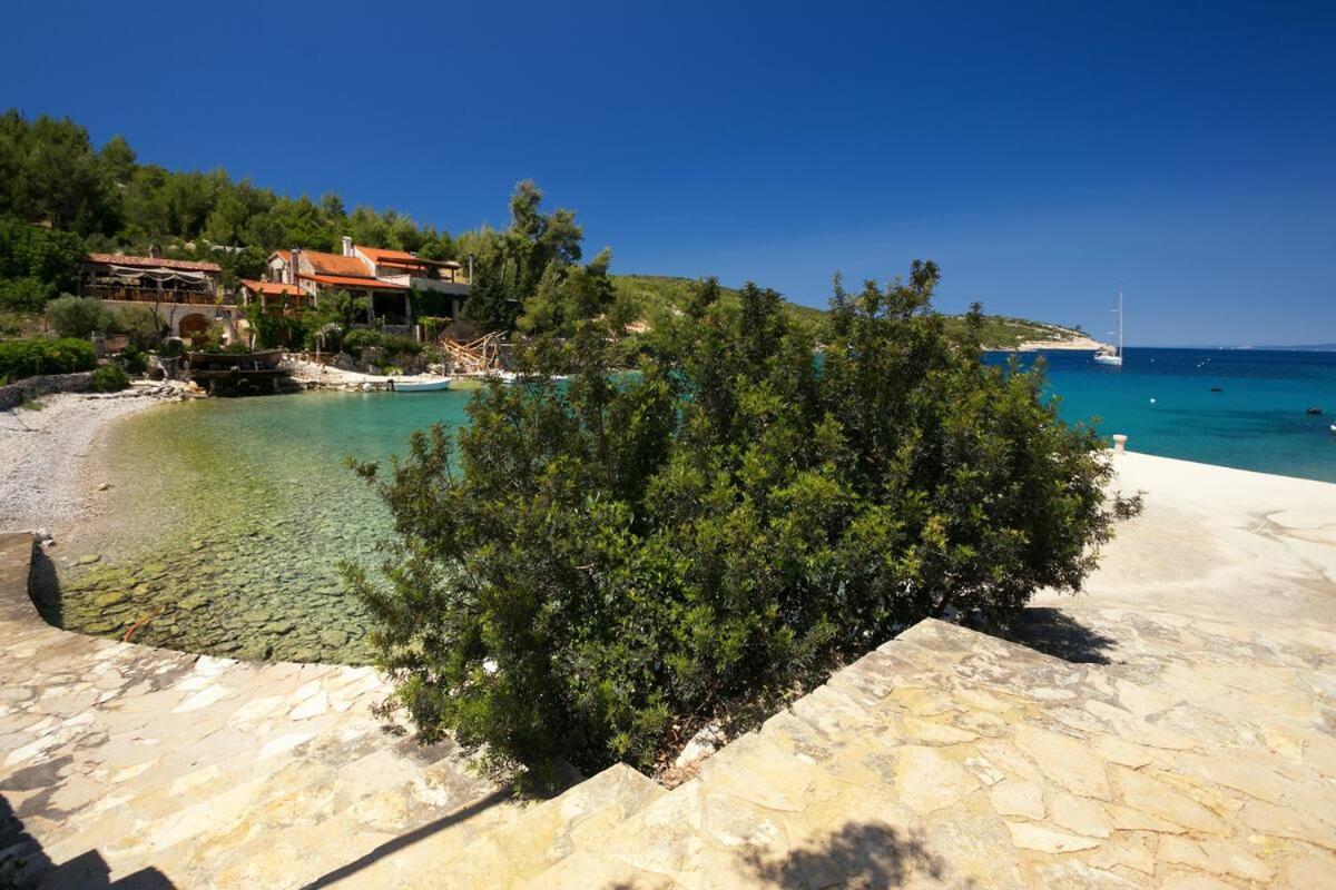 Huerte Hvar Town